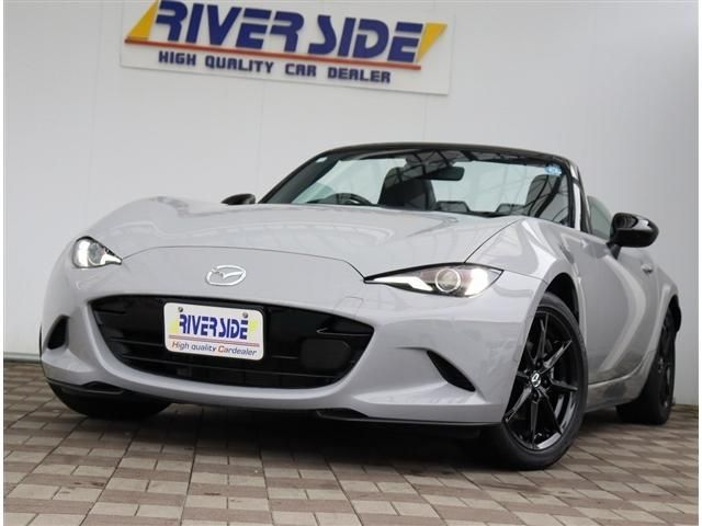 ROADSTER