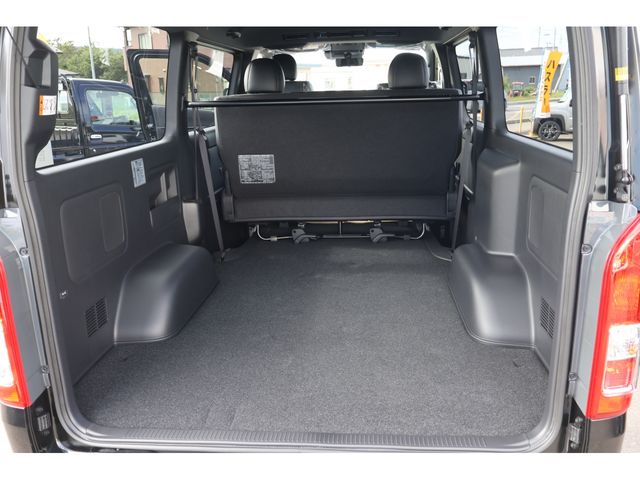 HIACE van 4WD