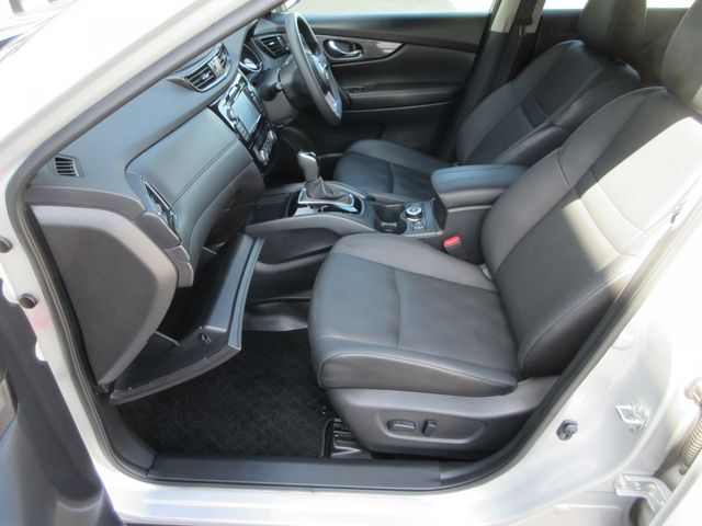 X-TRAIL HYBRID 4WD
