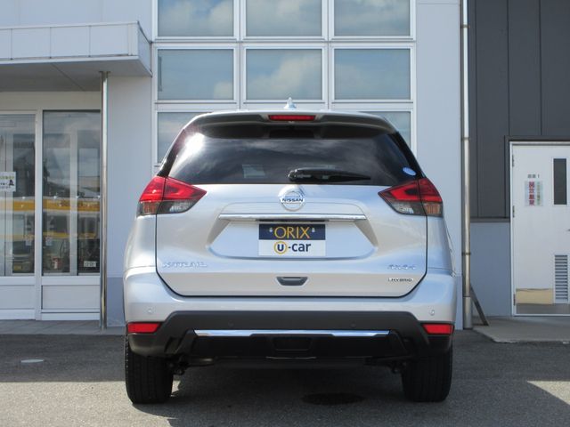 X-TRAIL HYBRID 4WD