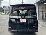 VOXY HYBRID