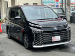 VOXY HYBRID