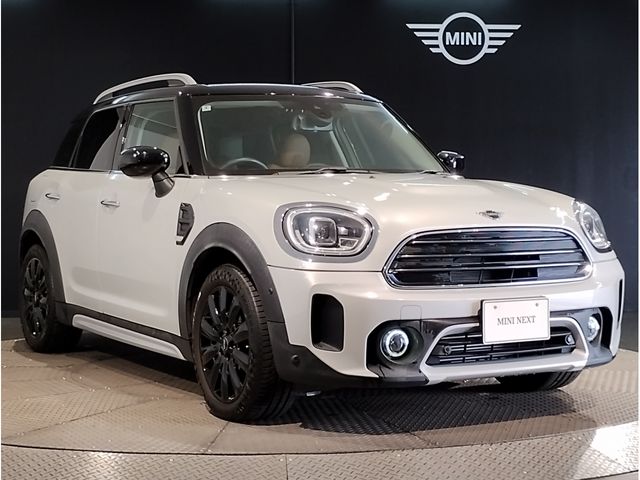 MINI COOPER D CROSSOVER