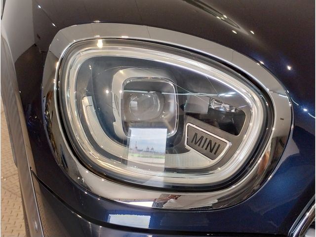 MINI COOPER D CROSSOVER