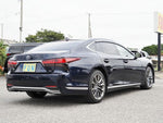 LEXUS LS500h 4WD