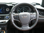 LEXUS LS500h 4WD