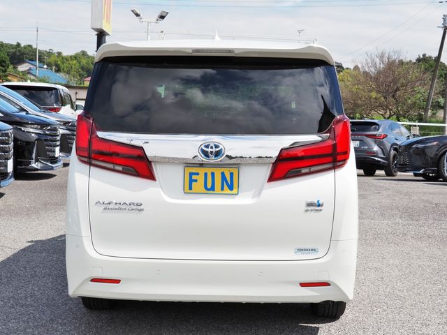 ALPHARD hybrid 4WD