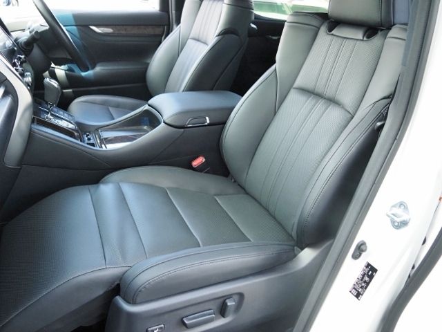 ALPHARD hybrid 4WD