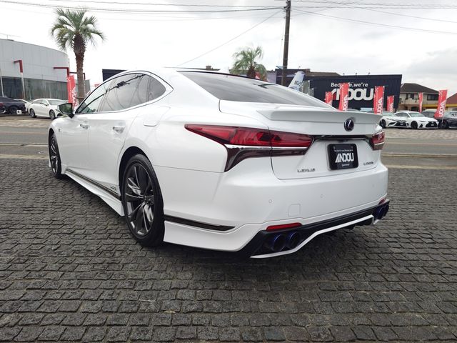 LEXUS LS500h