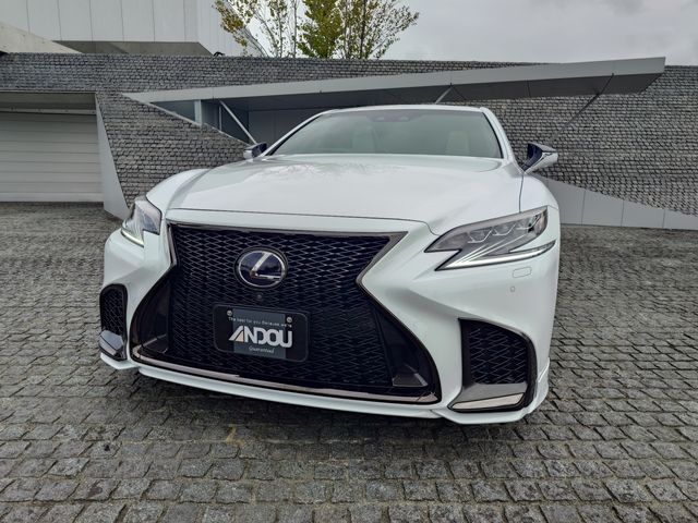 LEXUS LS500h