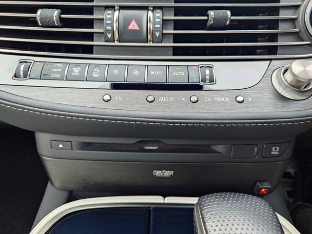 LEXUS LS500h