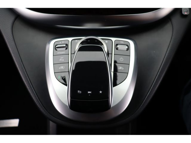 MERCEDES BENZ V class