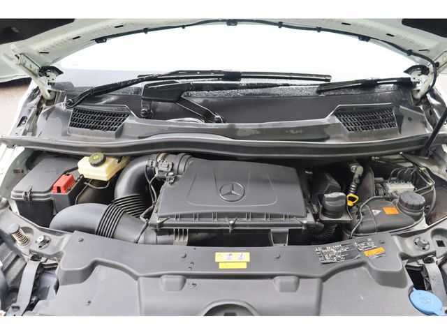 MERCEDES BENZ V class