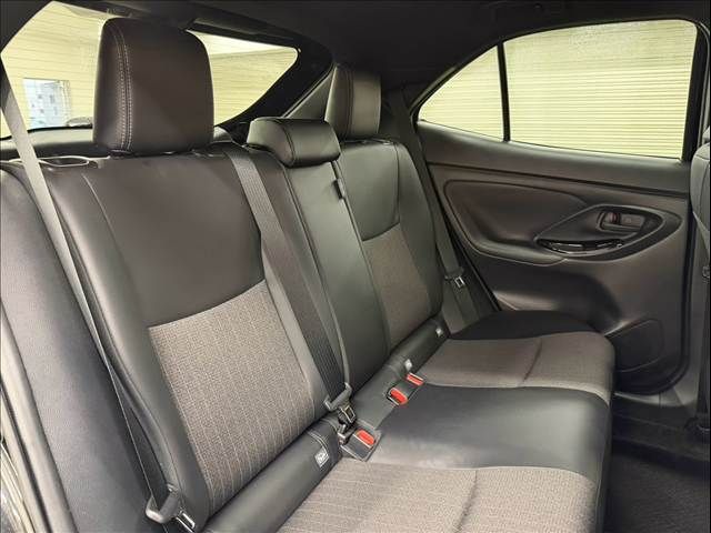 YARIS CROSS