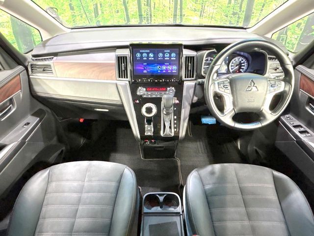 DELICA D:5 4WD