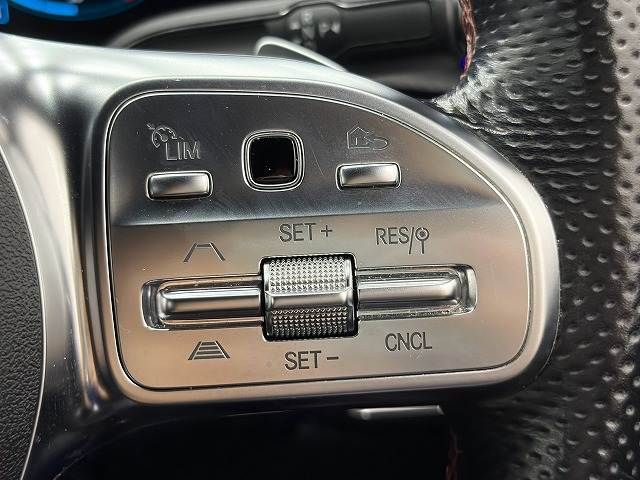 MERCEDES BENZ CLA class