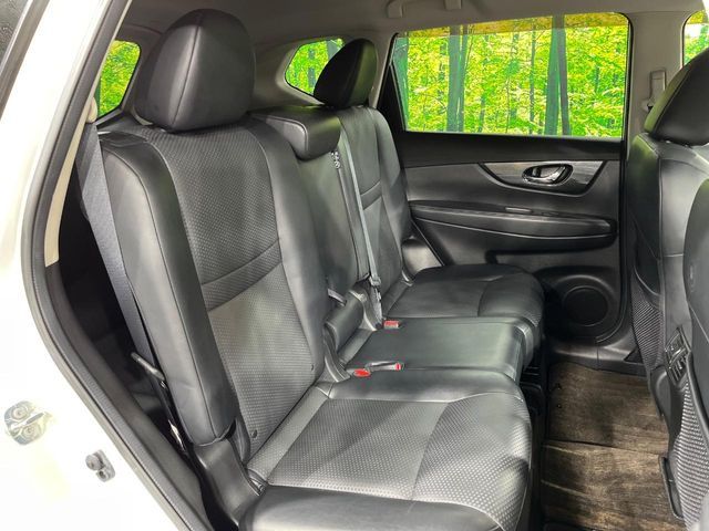 X-TRAIL 2WD
