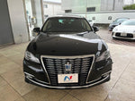CROWN sedan hybrid