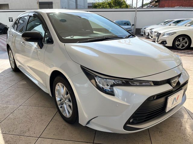 COROLLA sedan HYBRID