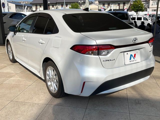 COROLLA sedan HYBRID