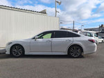 CROWN sedan hybrid