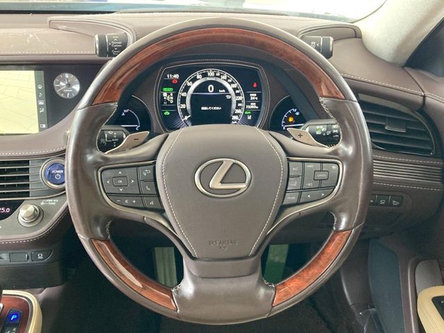 LEXUS LS500h