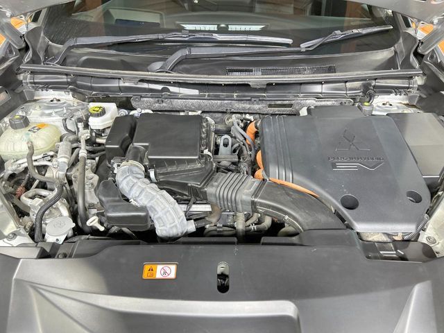 OUTLANDER PHEV