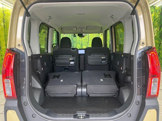 TANTO FAN CROSS 4WD