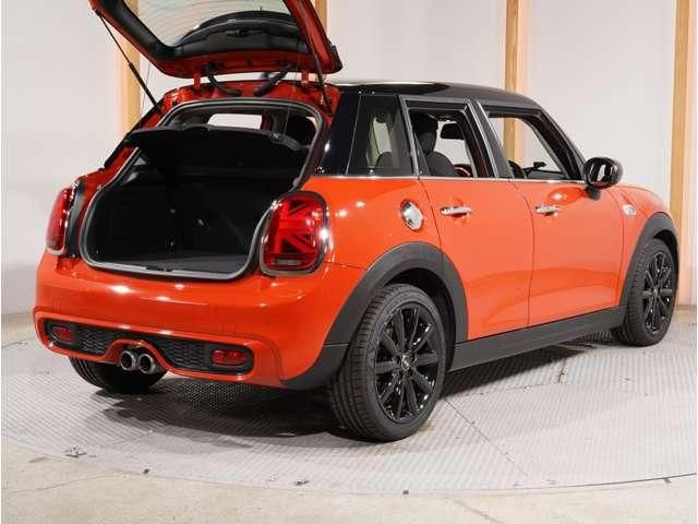 MINI COOPER S 5DOOR
