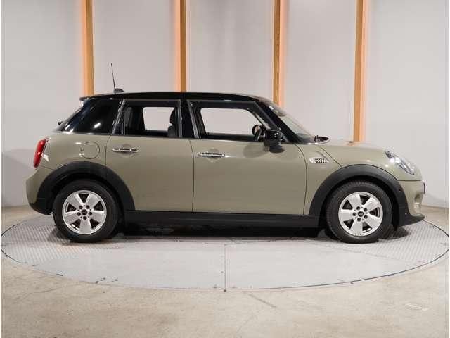 MINI COOPER 5DOOR