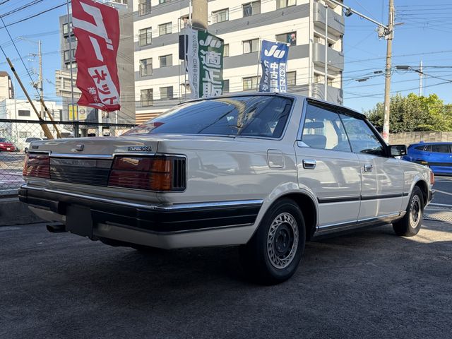 GLORIA hardtop