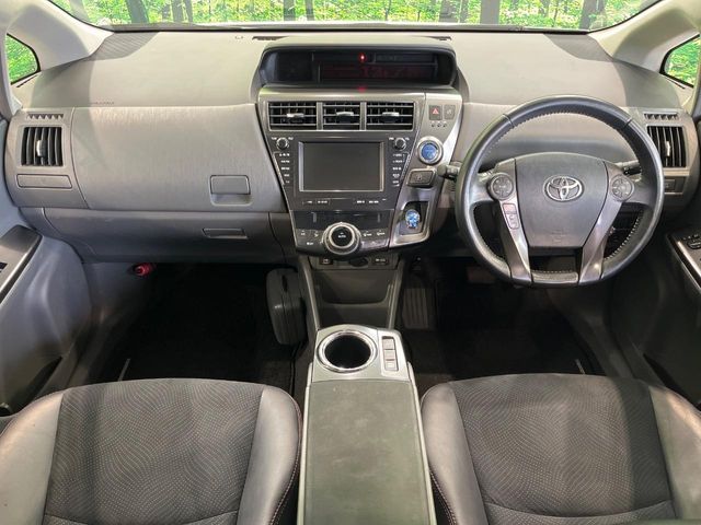 PRIUS Alpha