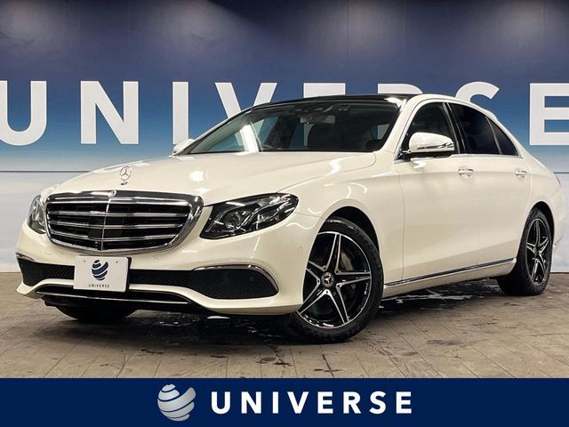 MERCEDES BENZ E class sedan