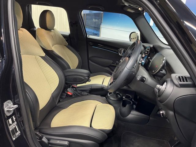 MINI COOPER 5DOOR