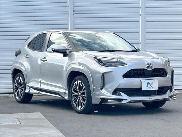 YARIS CROSS HYBRID