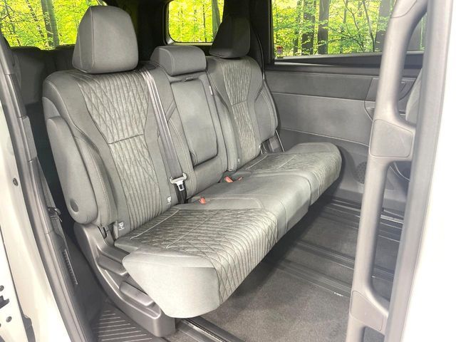 ALPHARD hybrid