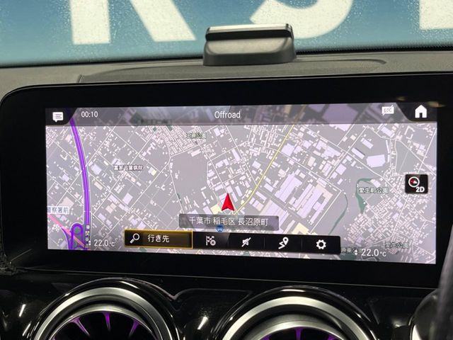 MERCEDES BENZ GLB
