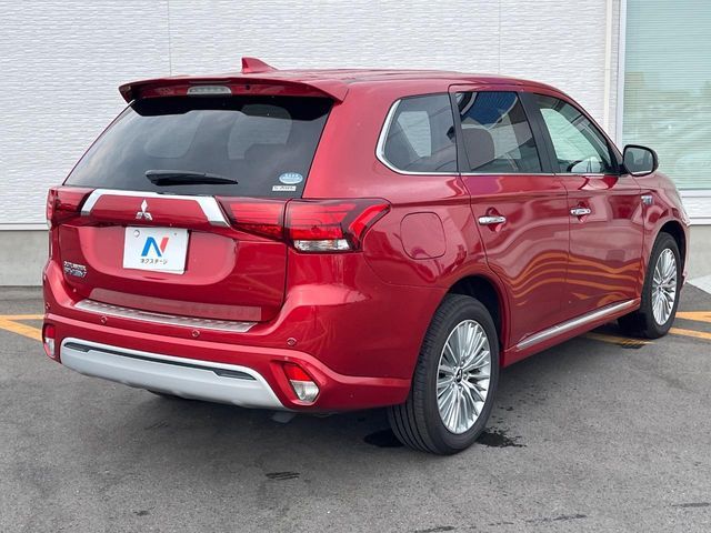 OUTLANDER PHEV
