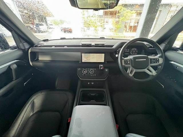 ROVER DEFENDER
