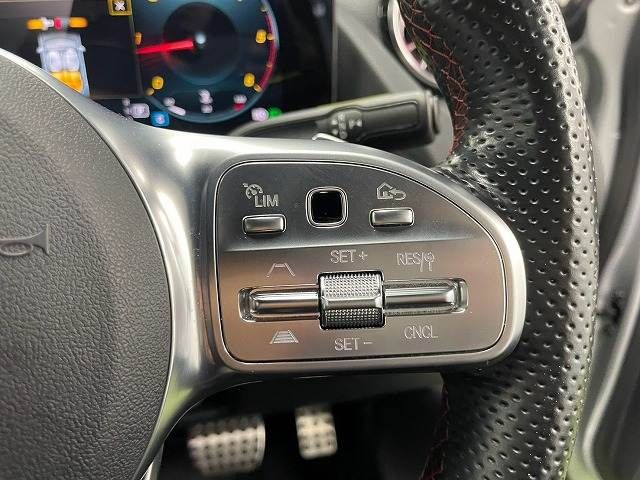 MERCEDES BENZ GLA class