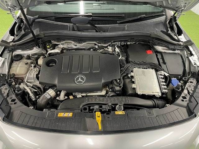 MERCEDES BENZ GLA class