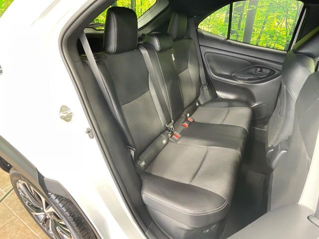YARIS CROSS HYBRID
