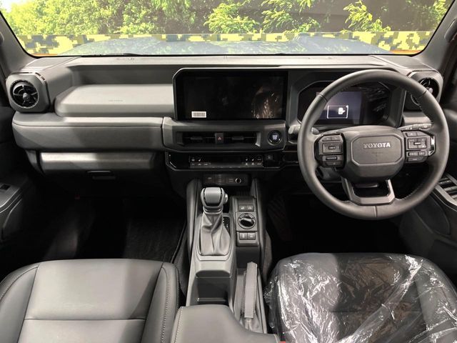 LANDCRUISER FJ