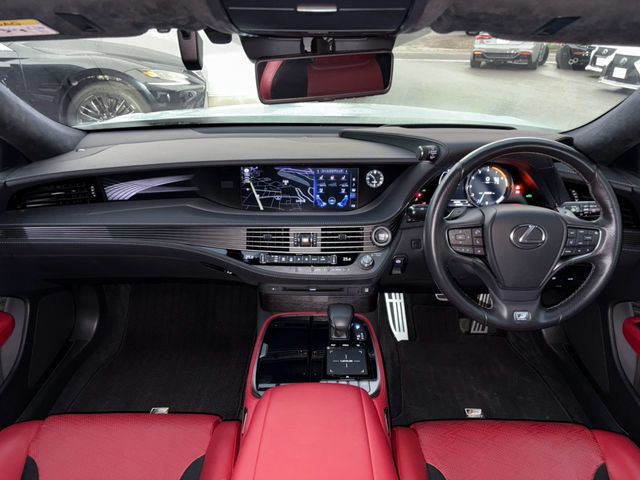 LEXUS LS500