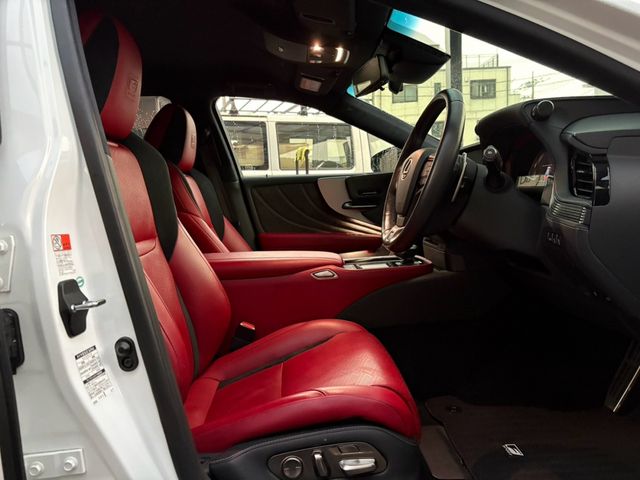 LEXUS LS500