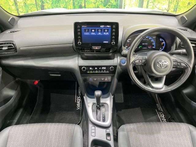 YARIS CROSS HYBRID