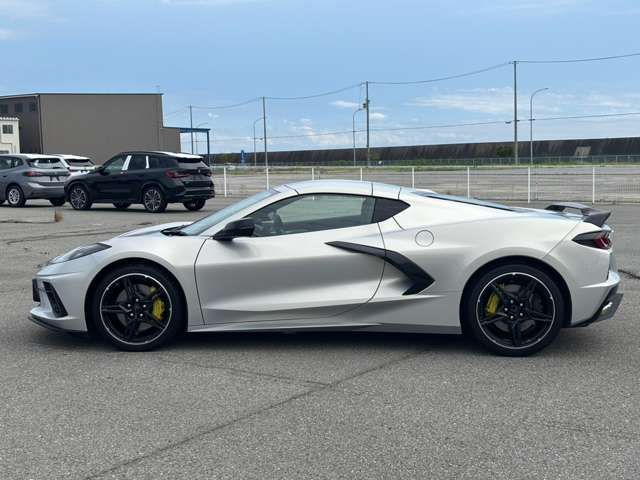 CHEVROLET CORVETTE COUPE