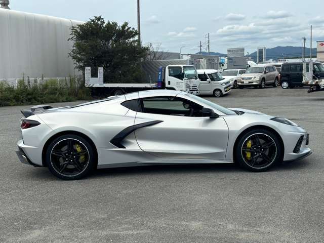 CHEVROLET CORVETTE COUPE