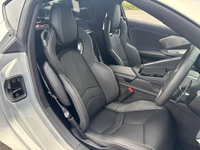 CHEVROLET CORVETTE COUPE