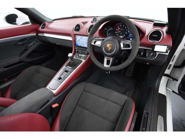 PORSCHE 718Spyder